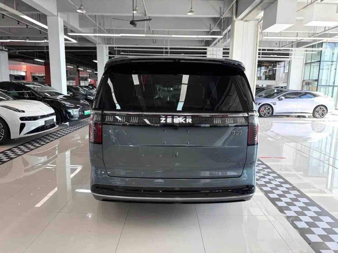 Miniatură 6