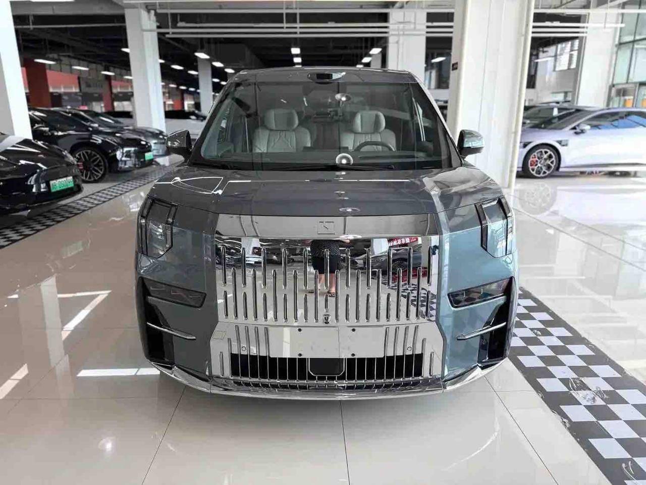 Miniatură 8