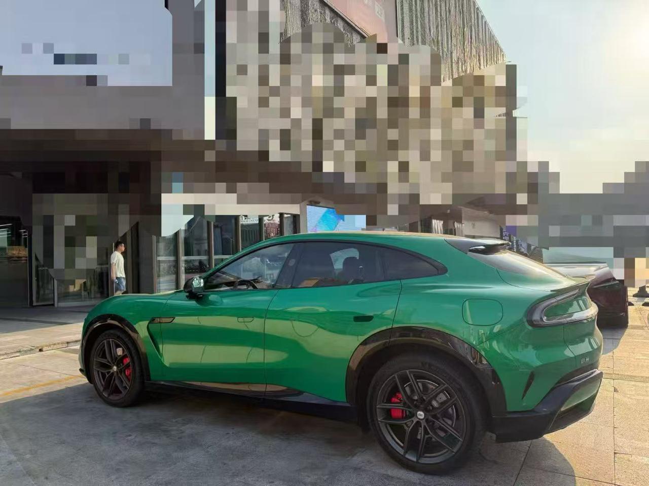 Miniatură 4